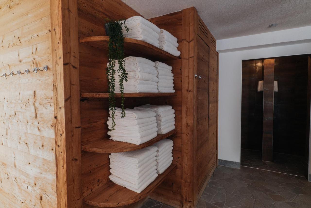 Wellnesshotel Schweizerhof Saas Fee Eksteriør billede