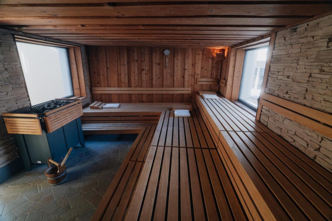 Wellnesshotel Schweizerhof Saas Fee Eksteriør billede