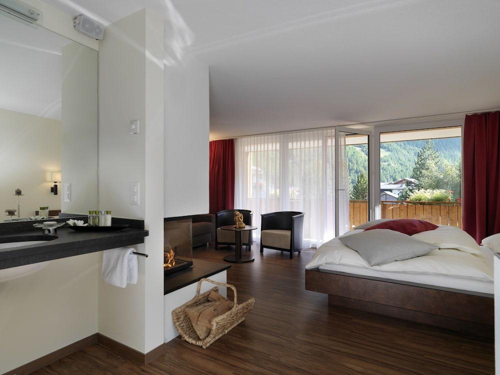 Wellnesshotel Schweizerhof Saas Fee Eksteriør billede
