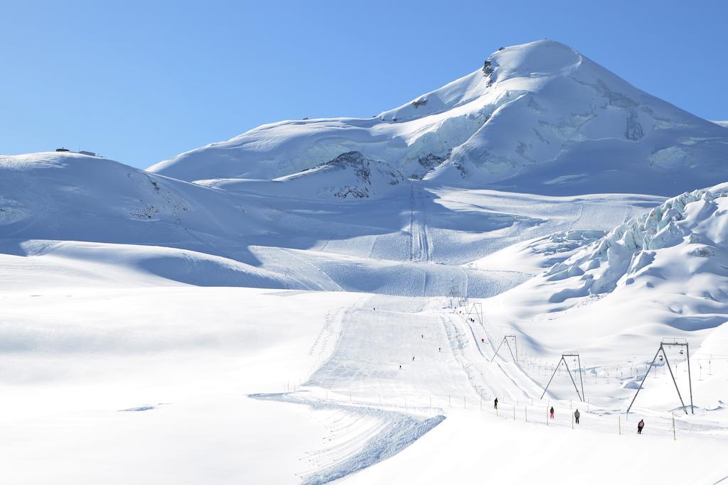 Wellnesshotel Schweizerhof Saas Fee Eksteriør billede
